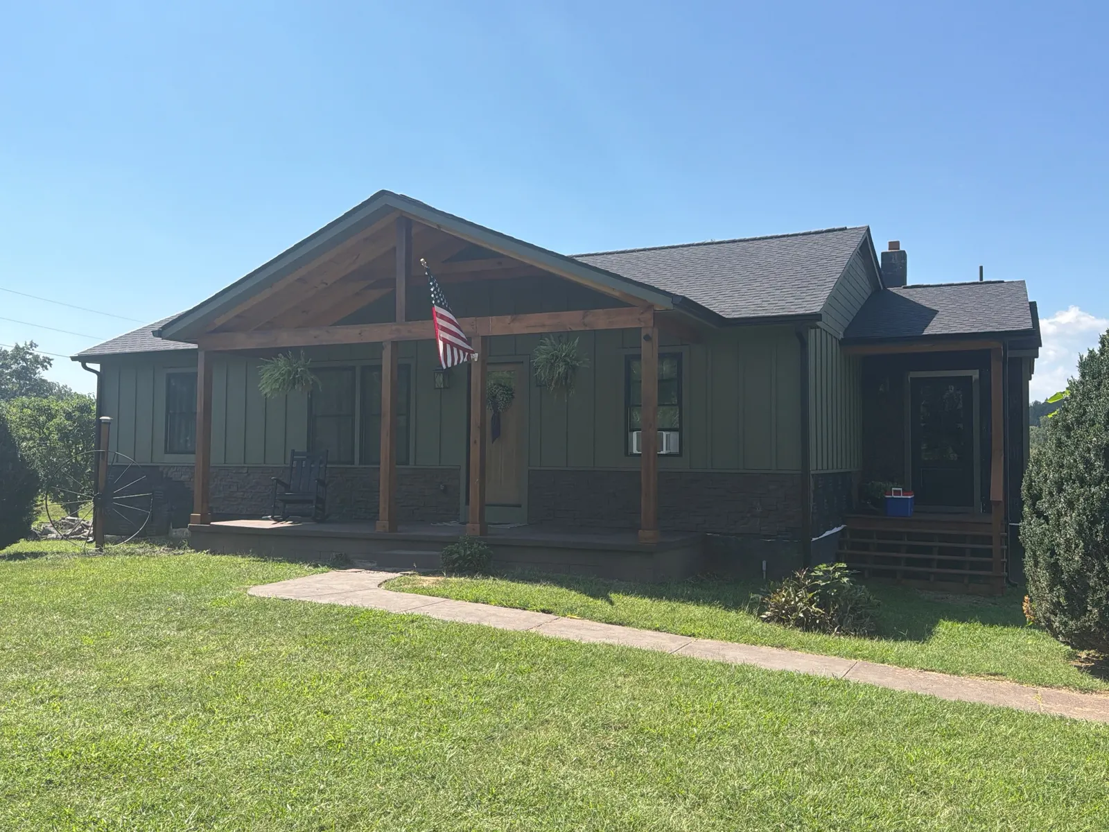 Completed 5” gutters & 2x3 downspout installation in Stanardsville, VA.
